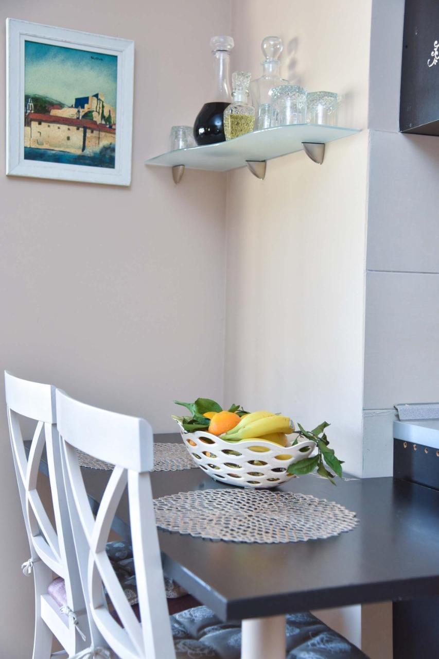 Seaview Paradise Apartment 부드바 외부 사진