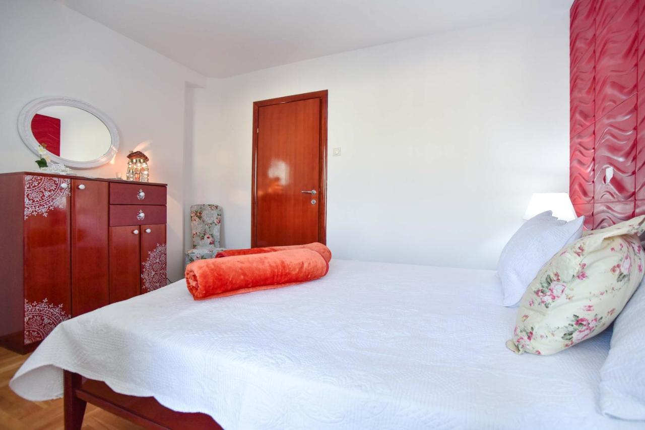 Seaview Paradise Apartment 부드바 외부 사진