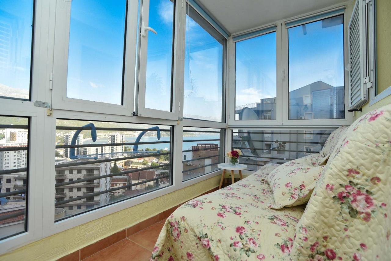 Seaview Paradise Apartment 부드바 외부 사진